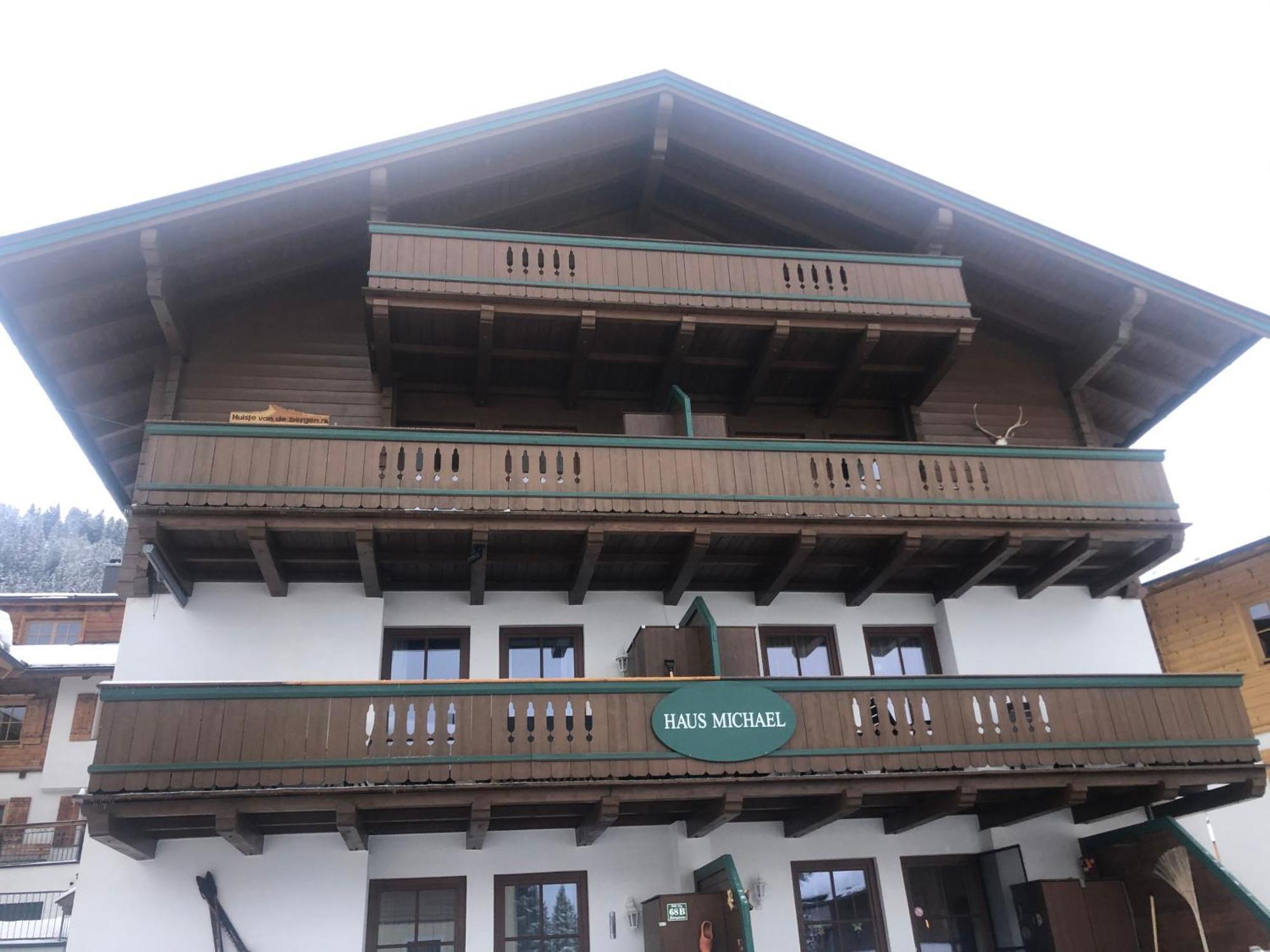 Ski In Out! Gemuetliche Dachgeschosswohnung Konigsleiten Extérieur photo